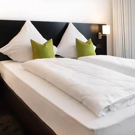 Hotell Os By Wmm