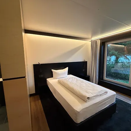 Os By Wmm Hotell
